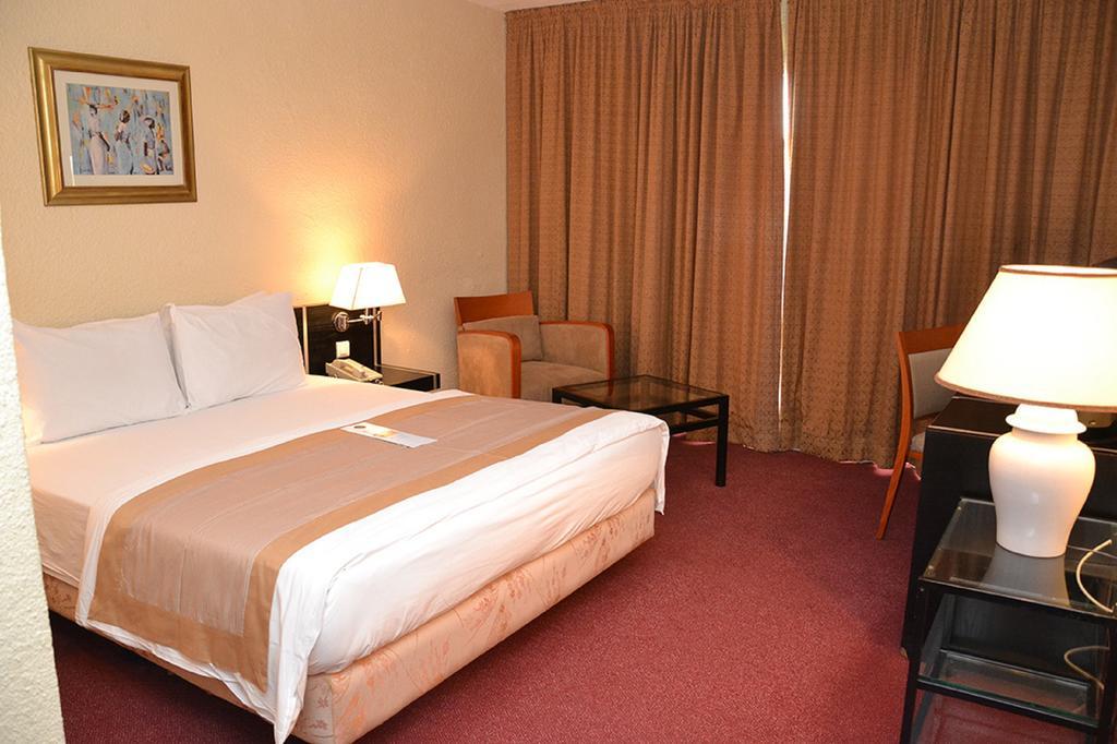 Hotel Sawa Douala Exterior photo